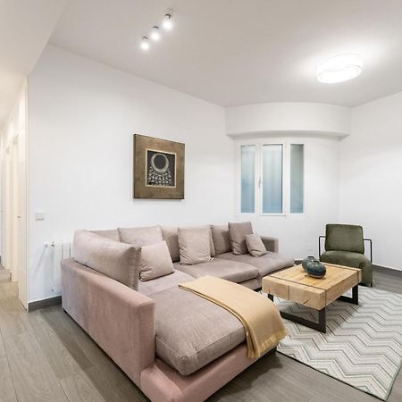 Luxe Apartment In Plaza De Espana Madrid Esterno foto