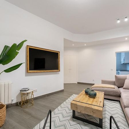 Luxe Apartment In Plaza De Espana Madrid Esterno foto