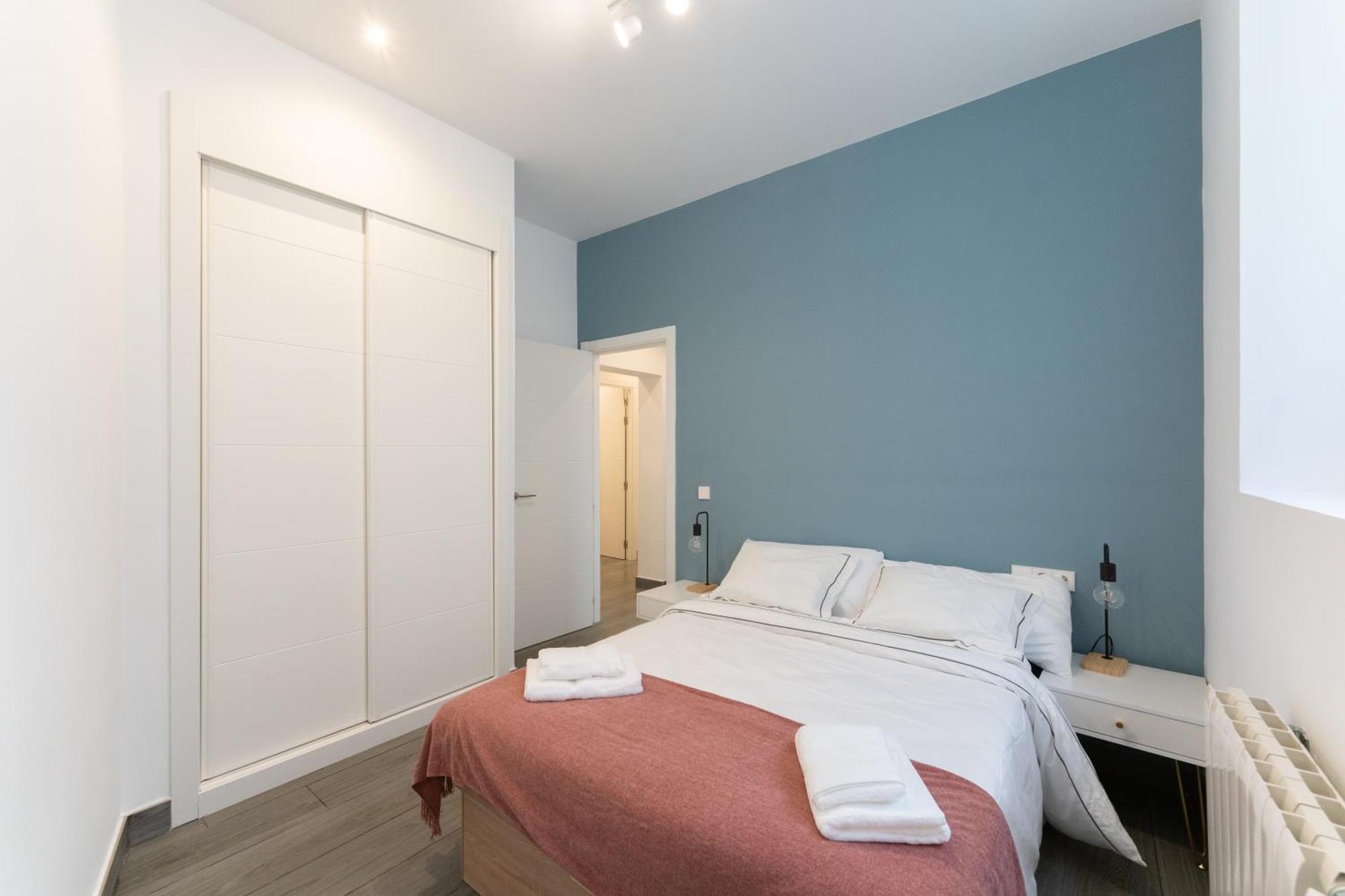 Luxe Apartment In Plaza De Espana Madrid Esterno foto
