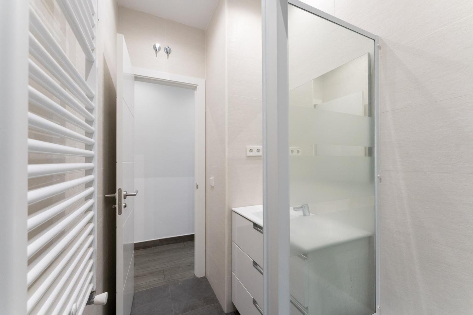 Luxe Apartment In Plaza De Espana Madrid Esterno foto