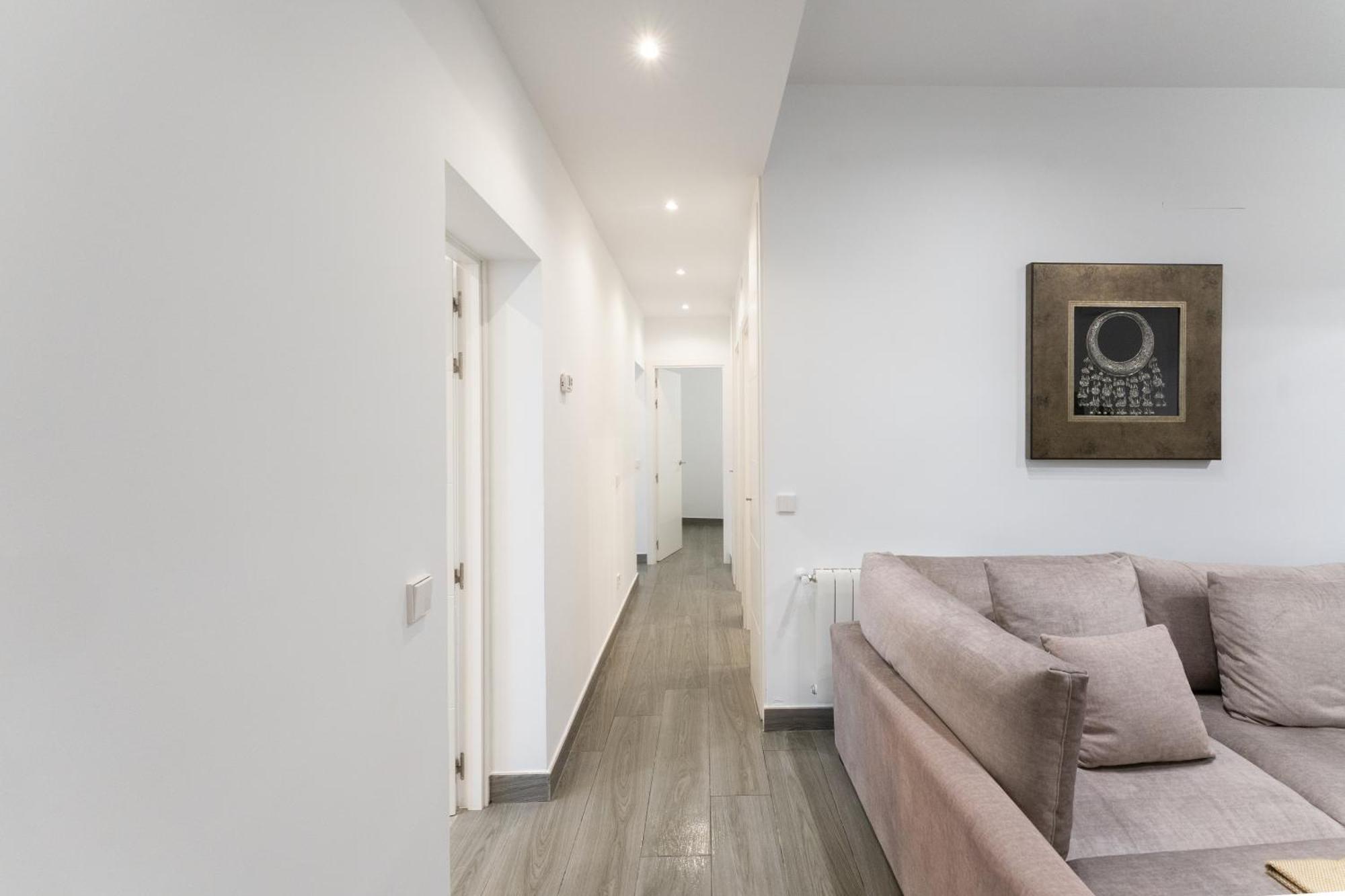 Luxe Apartment In Plaza De Espana Madrid Esterno foto